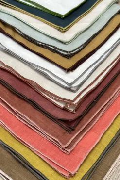 Set di 12 Tovaglioli Filo Assortiti