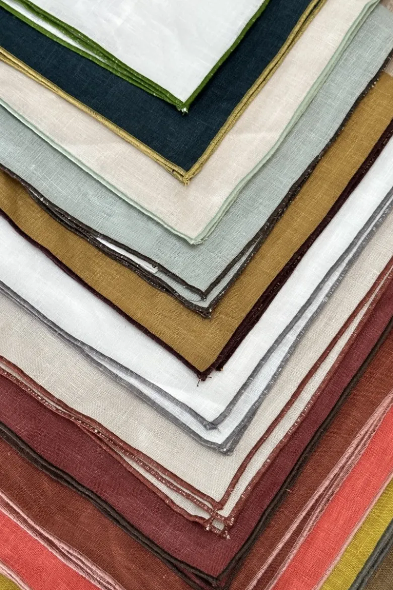 Set di 12 Tovaglioli Filo Assortiti