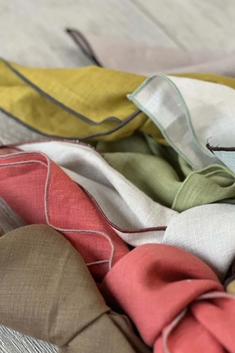 Set di 12 Tovaglioli Filo Assortiti