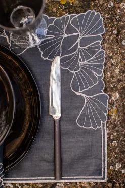 Tovaglietta Ginkgo in Lino Antimacchia
